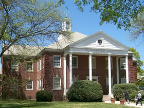 Farmingdale College